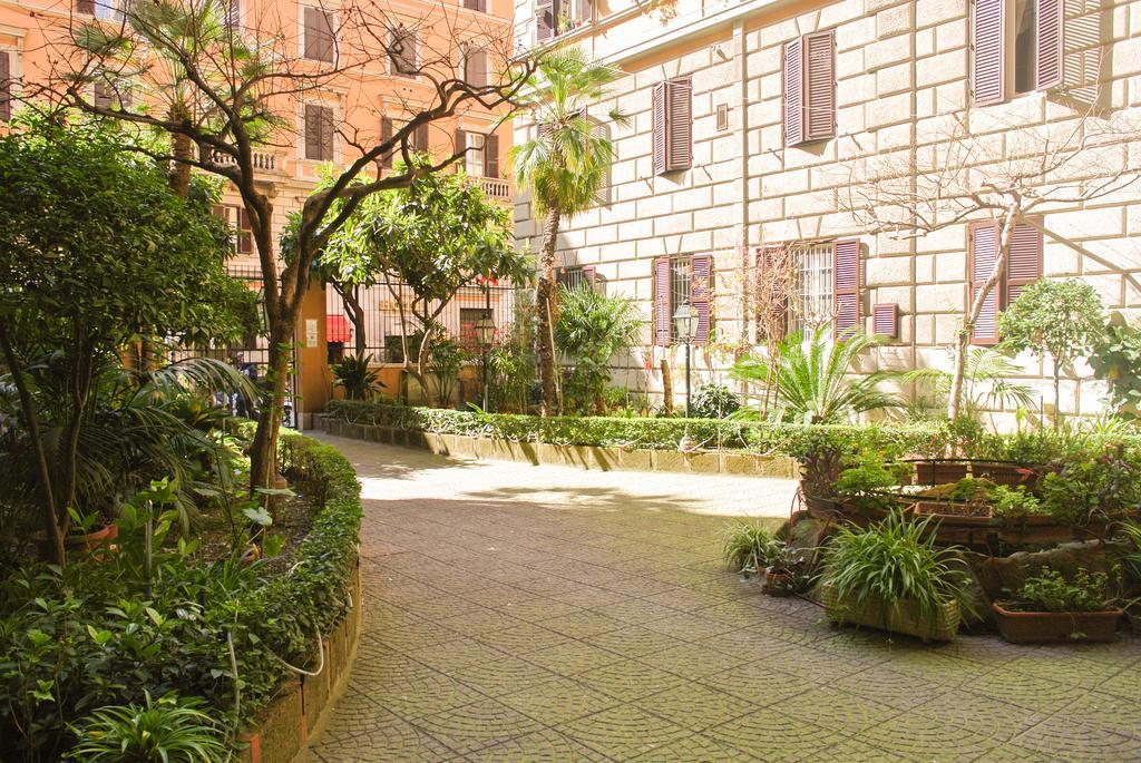 Appartamento Larisarooms Rome Exterior photo